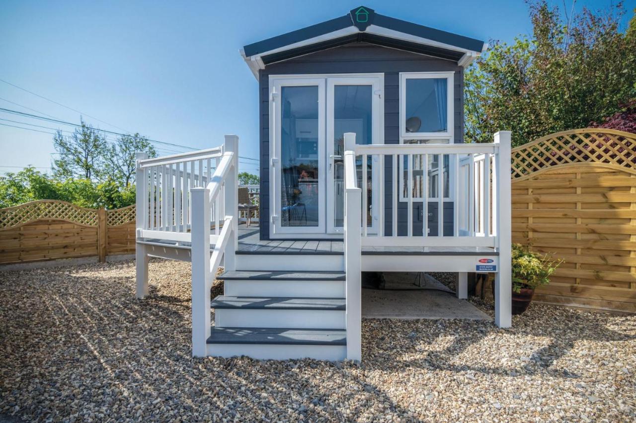 The Studio - 1 Bedroom Cabin - Amroth Buitenkant foto