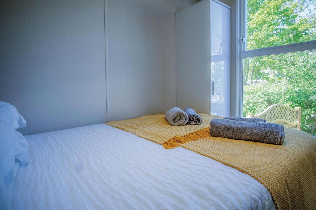 The Studio - 1 Bedroom Cabin - Amroth Buitenkant foto